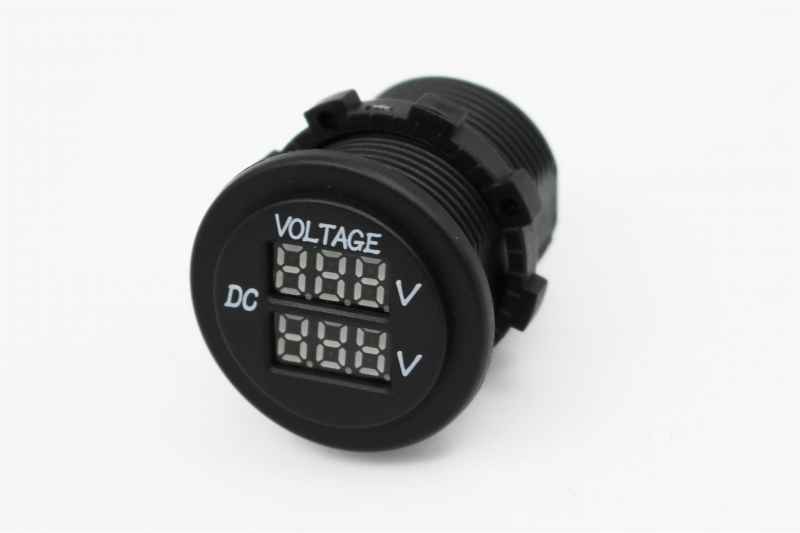 Dual Volt Meter Socket - Lumeno 366