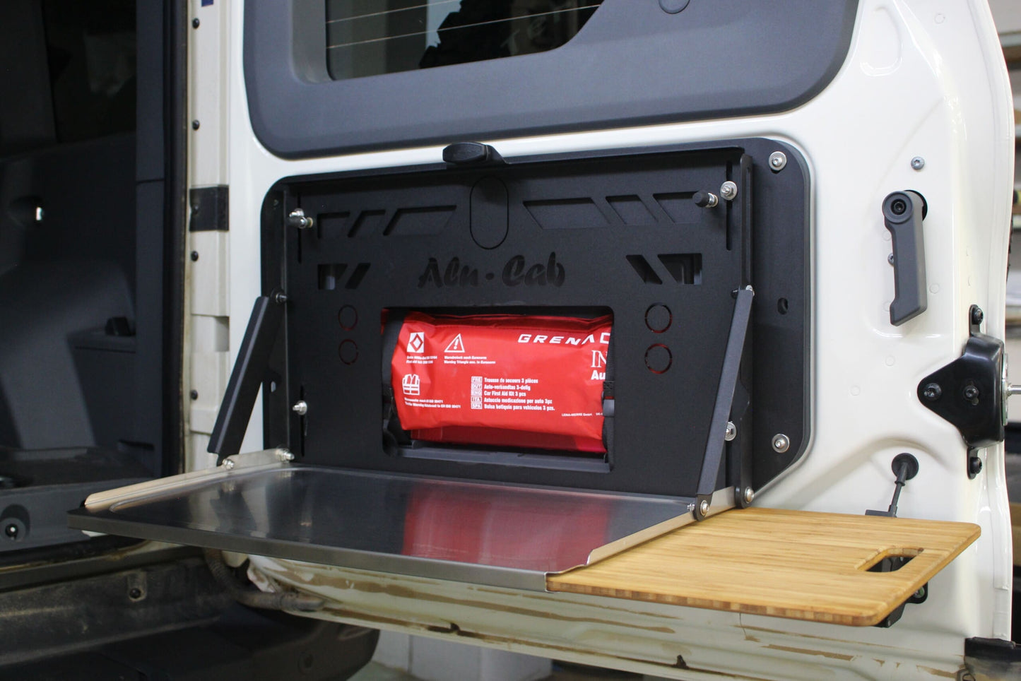 REAR DOOR - INEOS DROP DOWN TABLE MOUNTING KIT