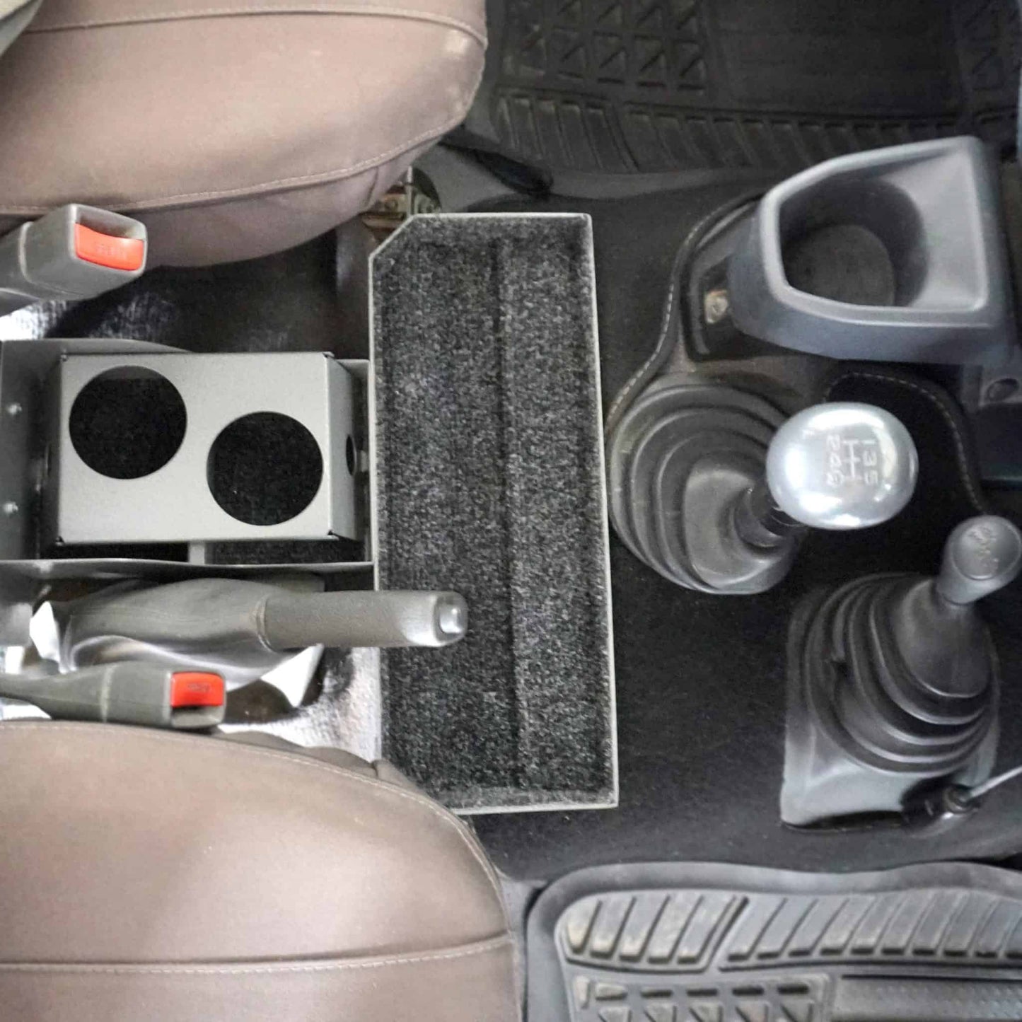 TT Tray narrow – LC70 (4.2 Diesel)