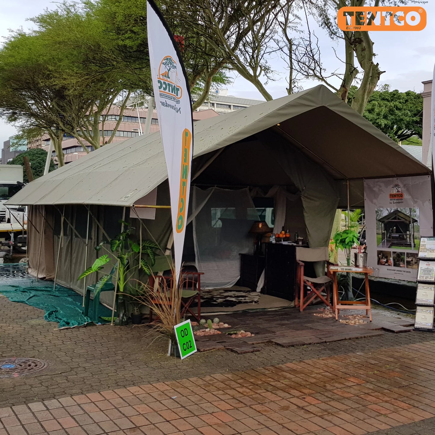 OASIS FLYSHEET KICK OUT SET - TENTCO TEN242