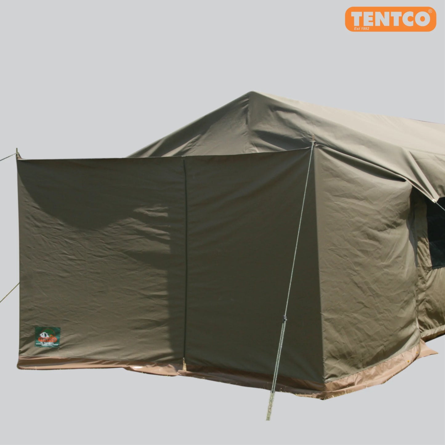 Sahara Rear Bathroom - Tentco TE017