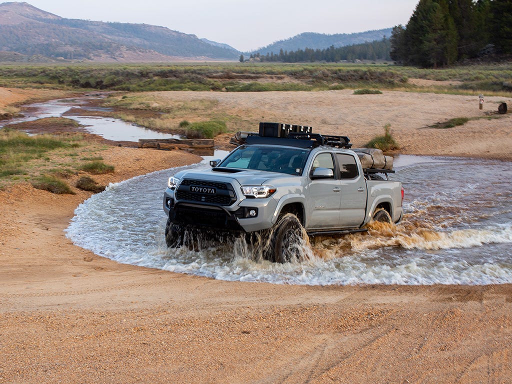 Toyota Tacoma (2005-2023) Slimsport Roof Rack Kit