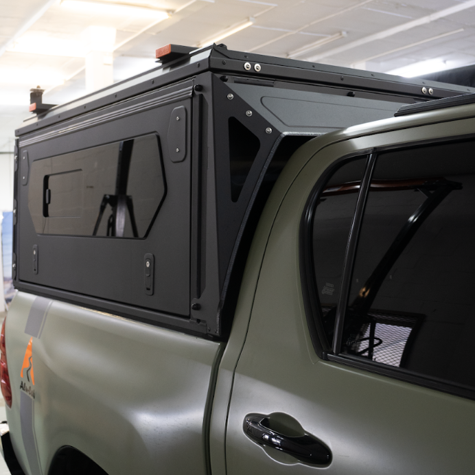 MODCAP FLAT ROOF FRONT FILLER KIT - NAVARA EU (NN16) & HILUX (TH16)