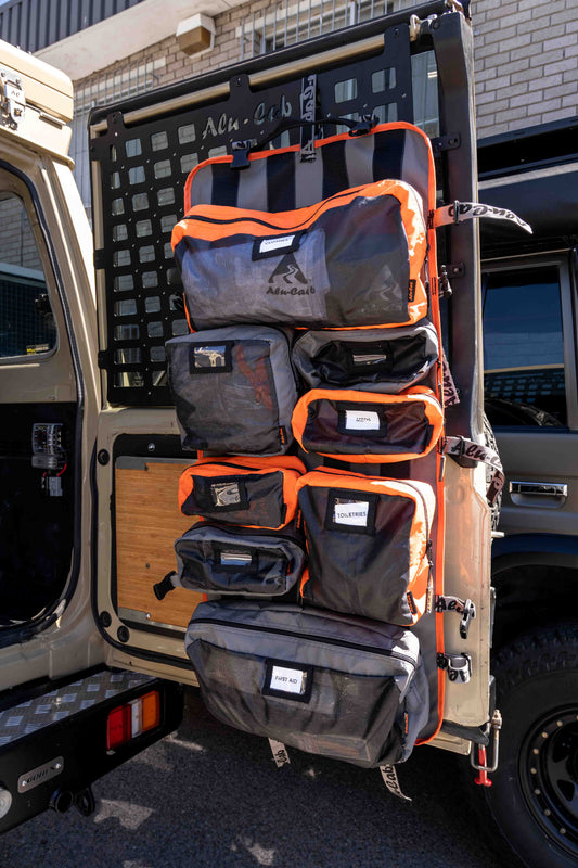 FOLD-UP DUFFLE BAG
