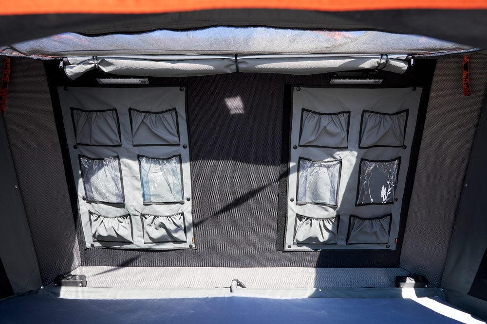 4 SLEEPER ROOFTOP TENT - BLACK