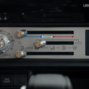 Urnieta Vintage A/C Control Panel - LC70 - Colour: Silver