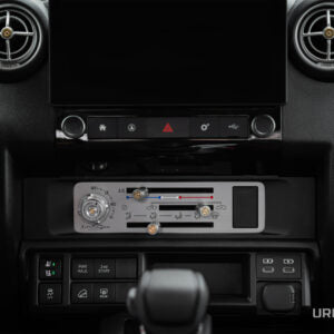 Urnieta Vintage A/C Control Panel - LC70 - Colour: Black