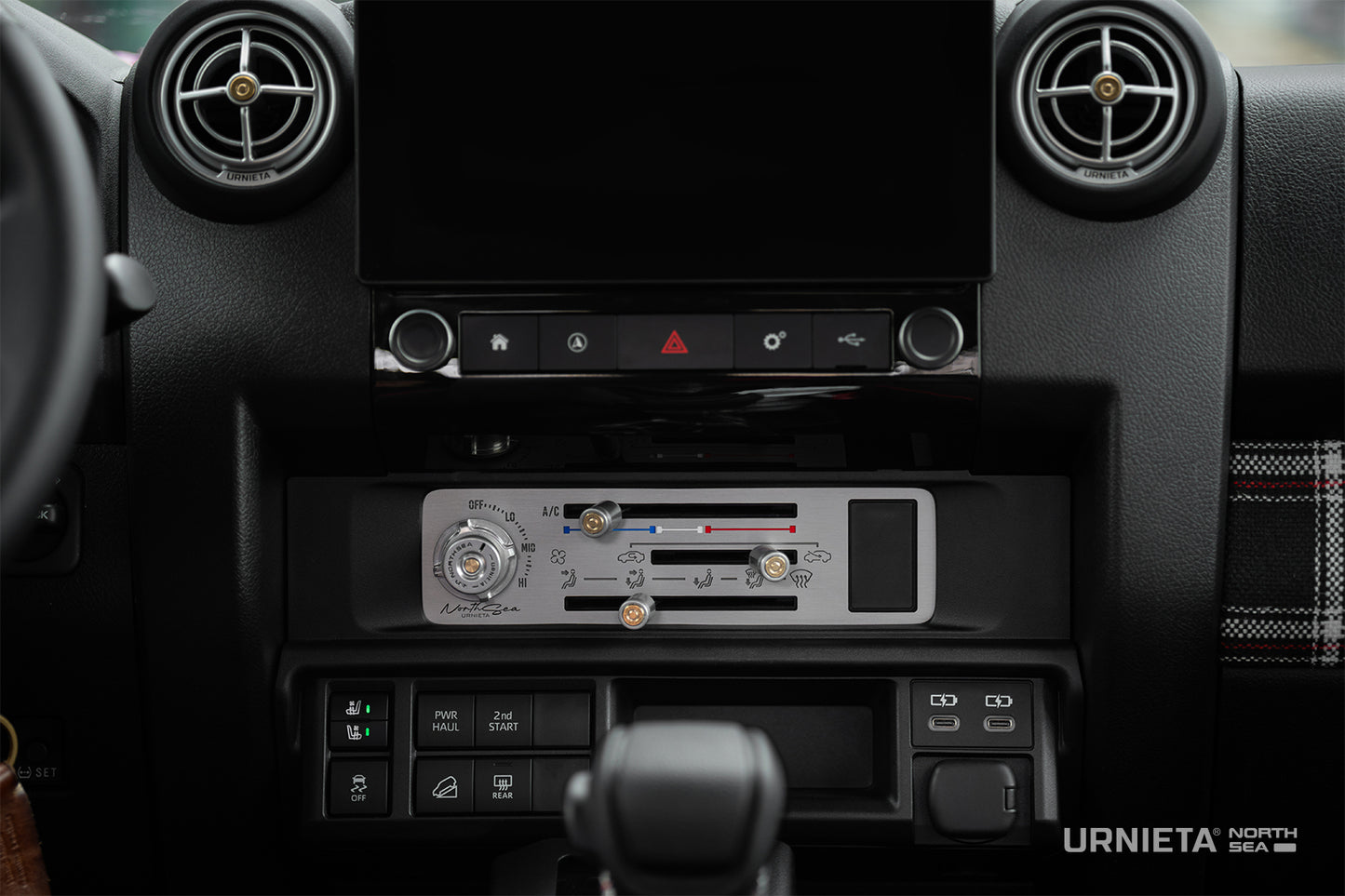 Urnieta Vintage A/C Control Panel - LC70 - Colour: Black