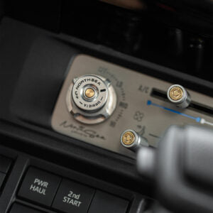 Urnieta Vintage A/C Control Panel - LC70 - Colour: Black