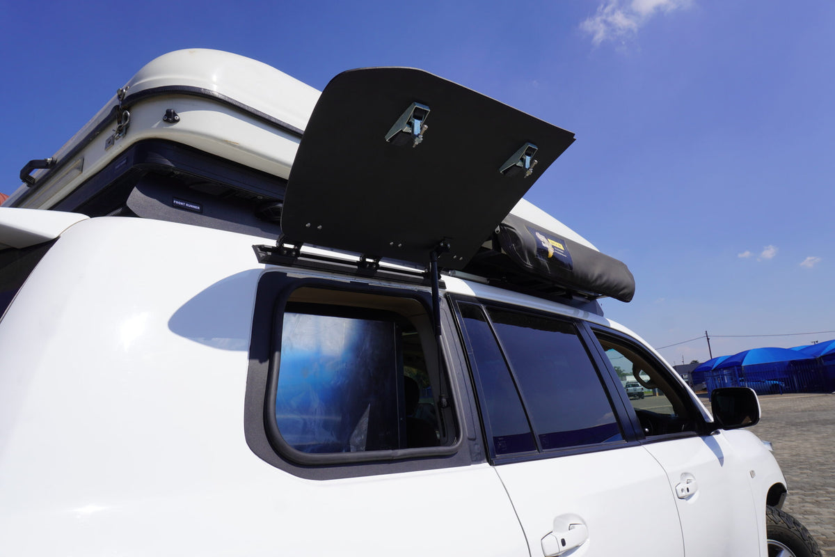 Gullwing Windows – Toyota Land Cruiser 200 – Pair