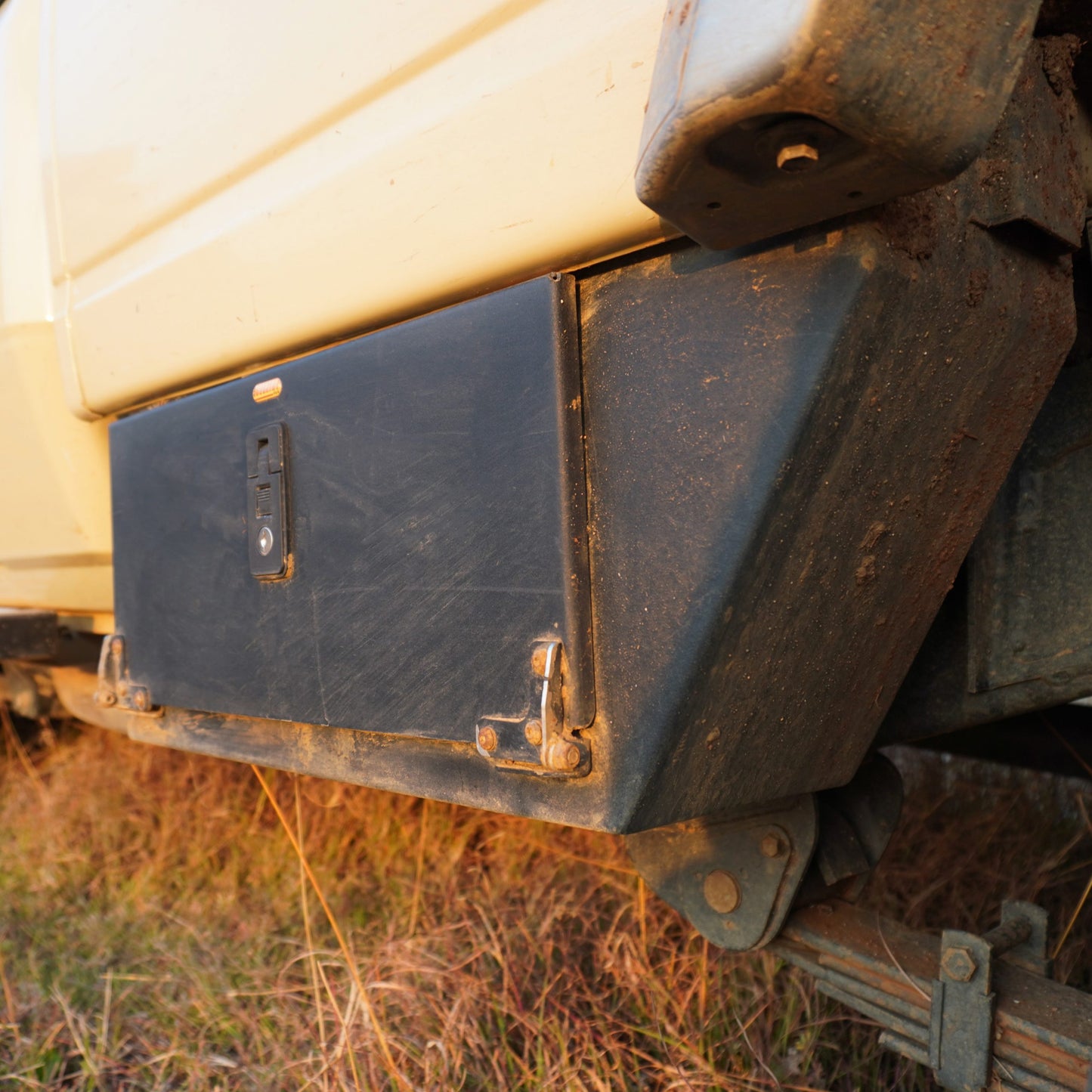 Chassis Toolbox – LC79 - Side of Vehicle: Left / Side of Tyre: Back