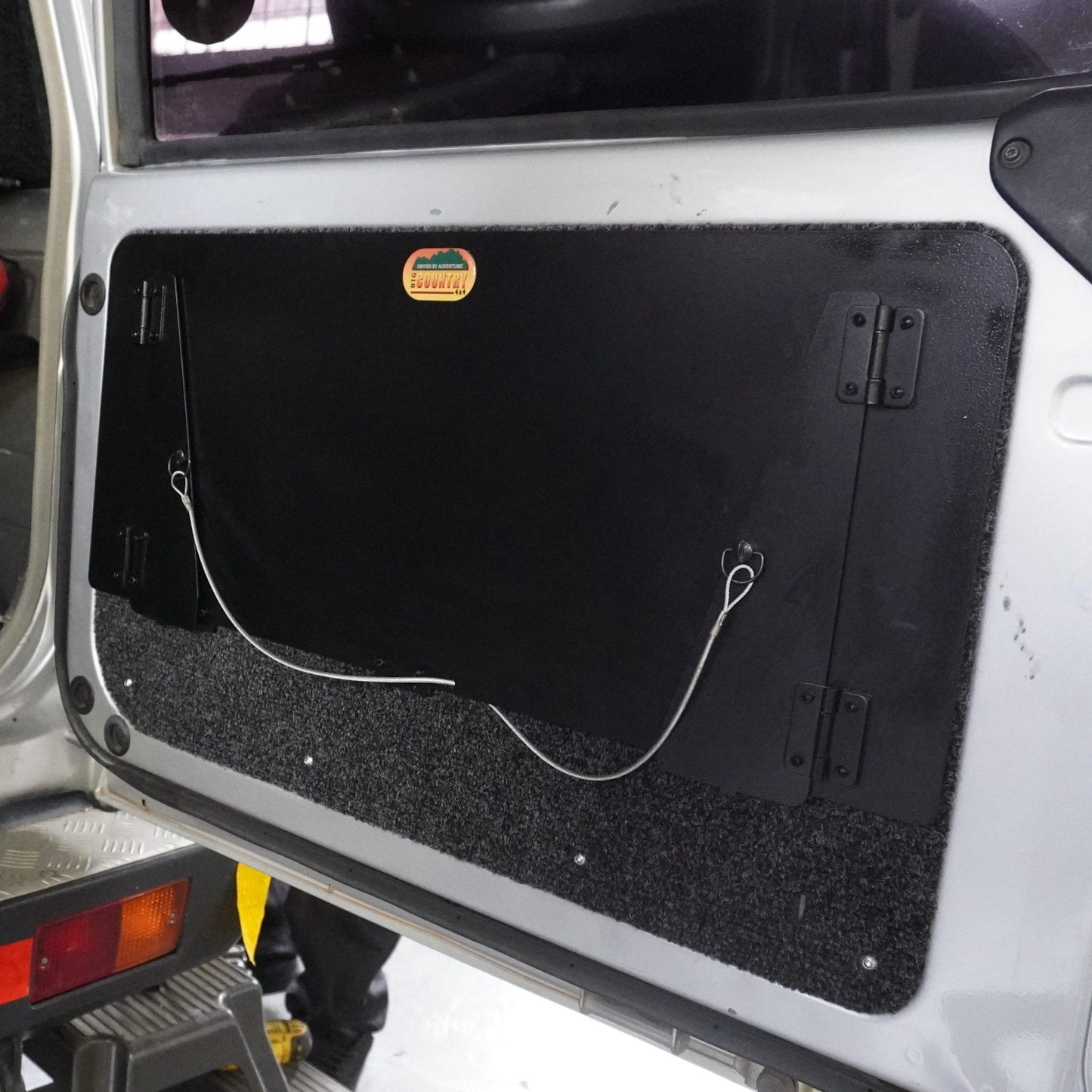 Doortable - TLC76 (Rear door)