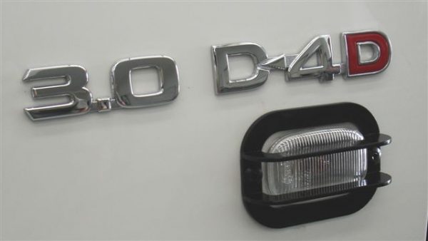 Side light guards – Hilux / Fortuner