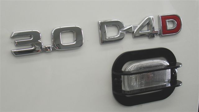 Side light guards – Hilux / Fortuner