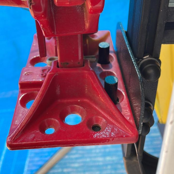 Hi-Lift Jack Bracket - Roof Rack Side Rail Mount