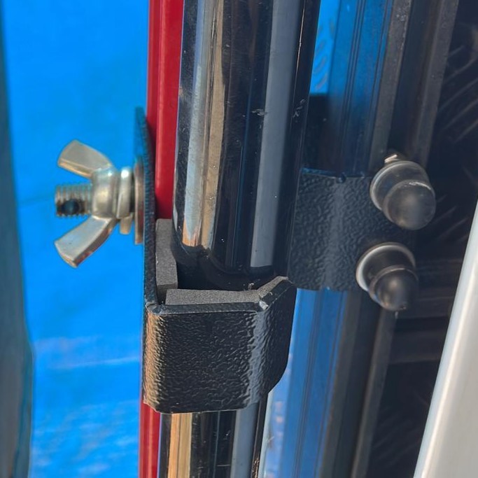 Hi-Lift Jack Bracket - Roof Rack Side Rail Mount