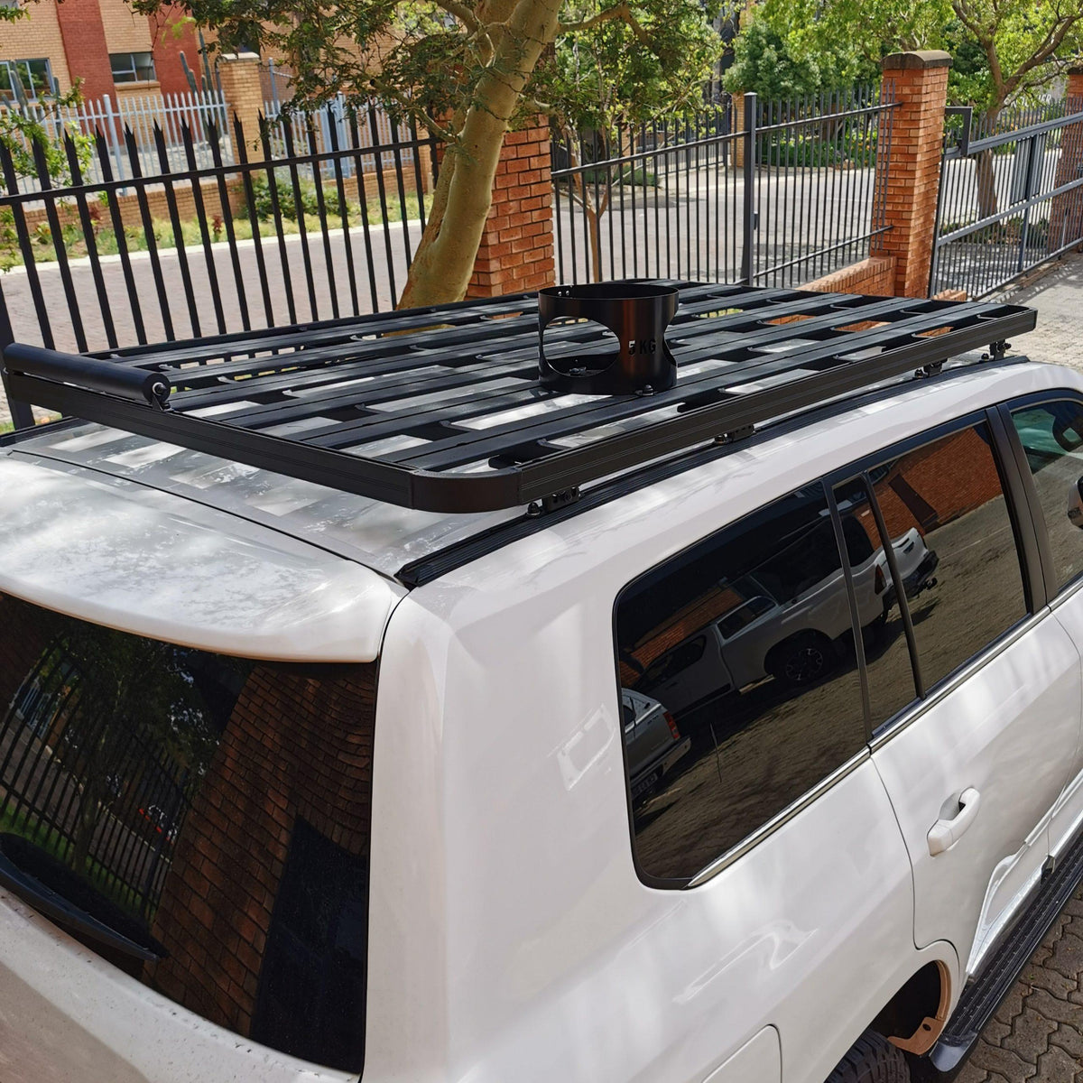 Roof Rack – Land Cruiser 200 (Short & Full) - Rack Size: Short