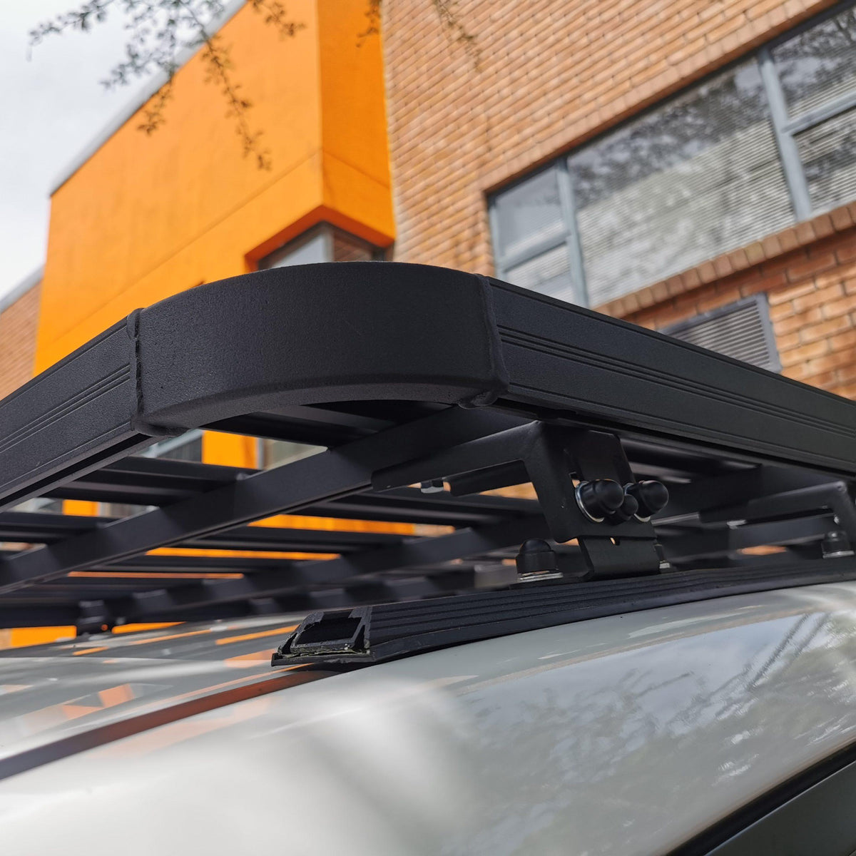 Roof Rack – Land Cruiser 200 (Short & Full) - Rack Size: Full