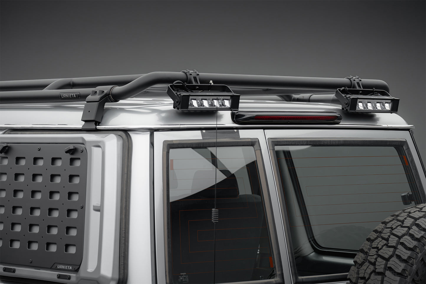 Urnieta LC76 Safari Roof Rack Kit