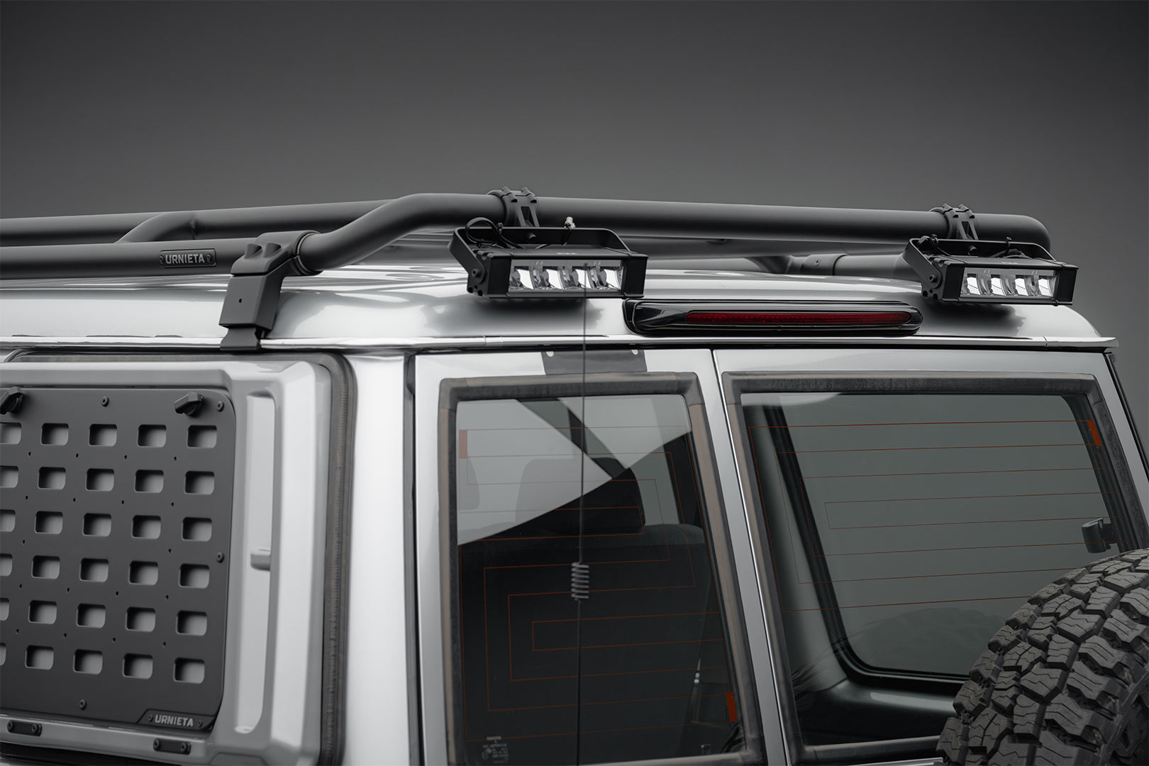 Urnieta LC76 Safari Roof Rack Kit