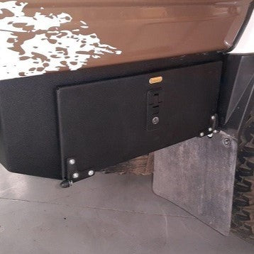 Chassis Toolbox – LC79 - Cab Size: Single / Side of Vehicle: Left / Side of Tyre: Front