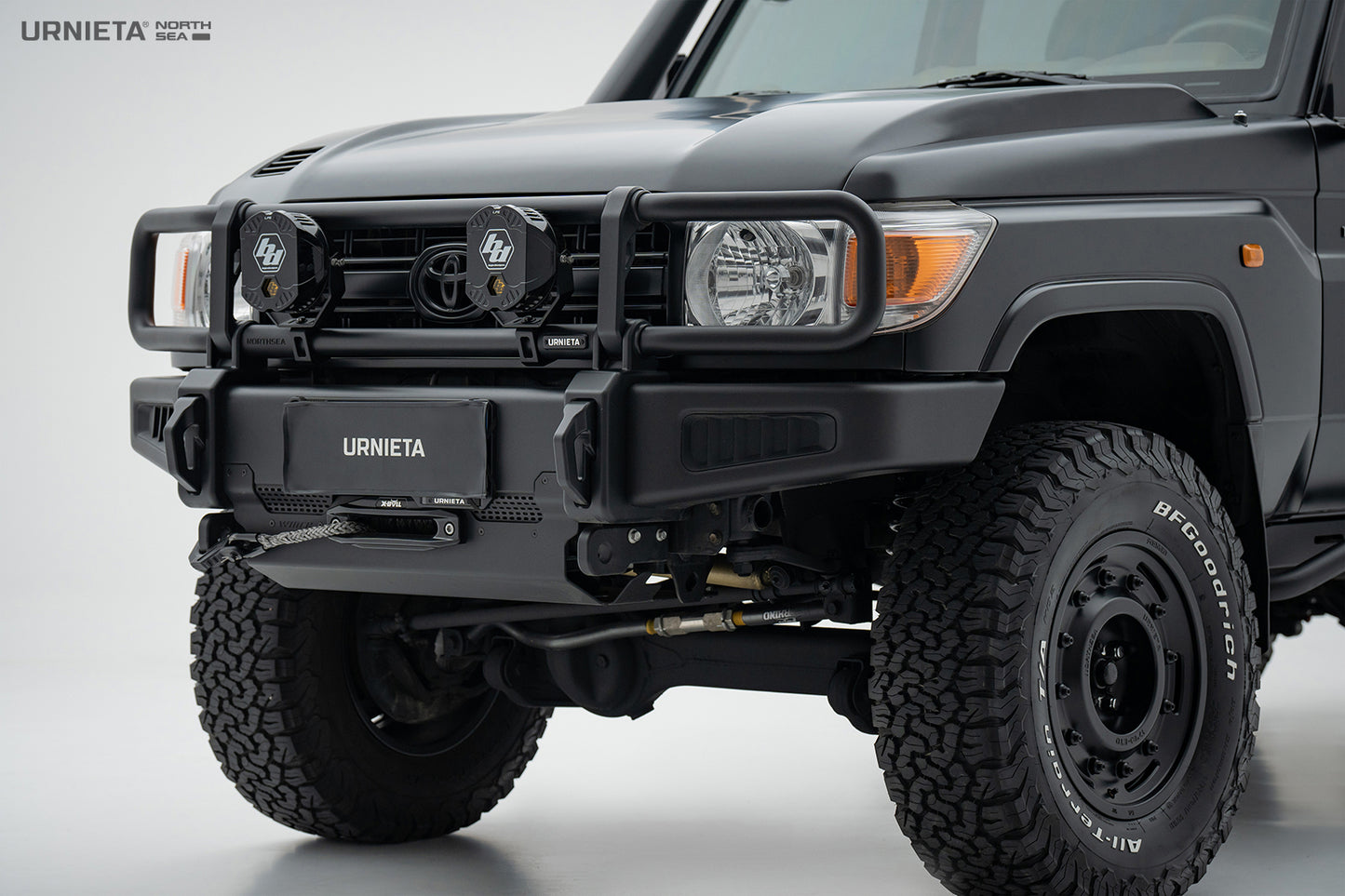 Urnieta Classic/ New LC70 series front bumper kit - Model: New
