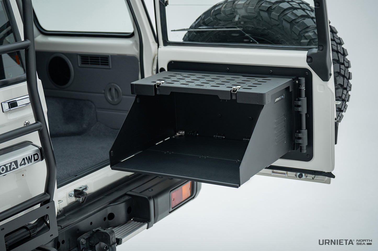 Urnieta LC70 series tailgate platform