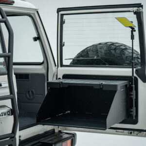 Urnieta LC70 series tailgate platform