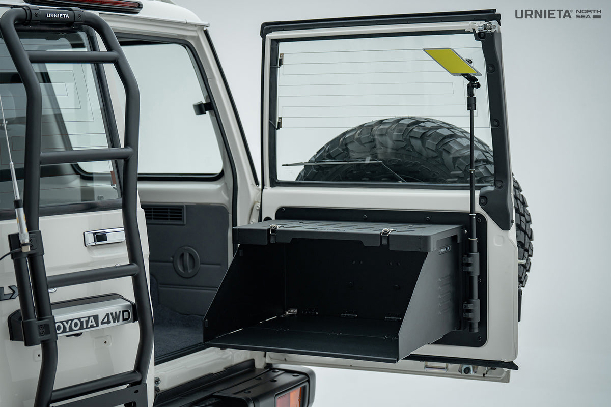 Urnieta LC70 series tailgate platform
