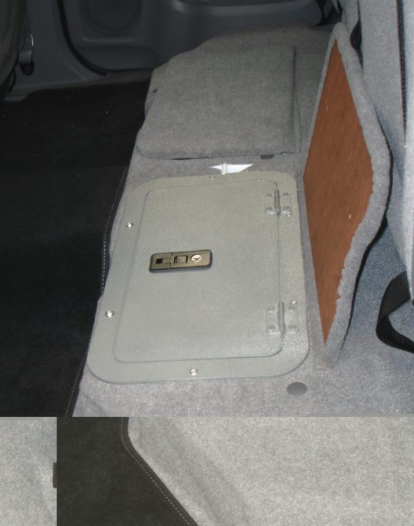 Floor Safe – Hilux Vigo and Revo - Variant: Vigo - Double cab