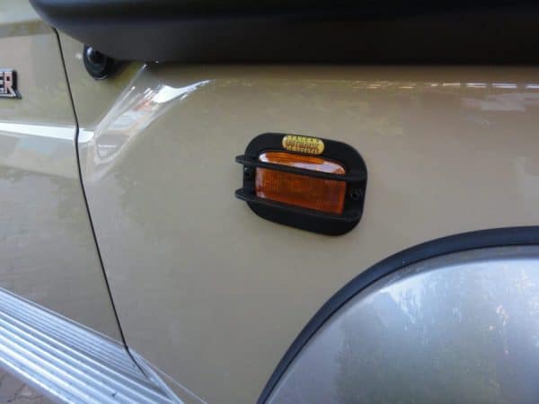 Side Light Guards LC70,80,100,FJ (Pair)