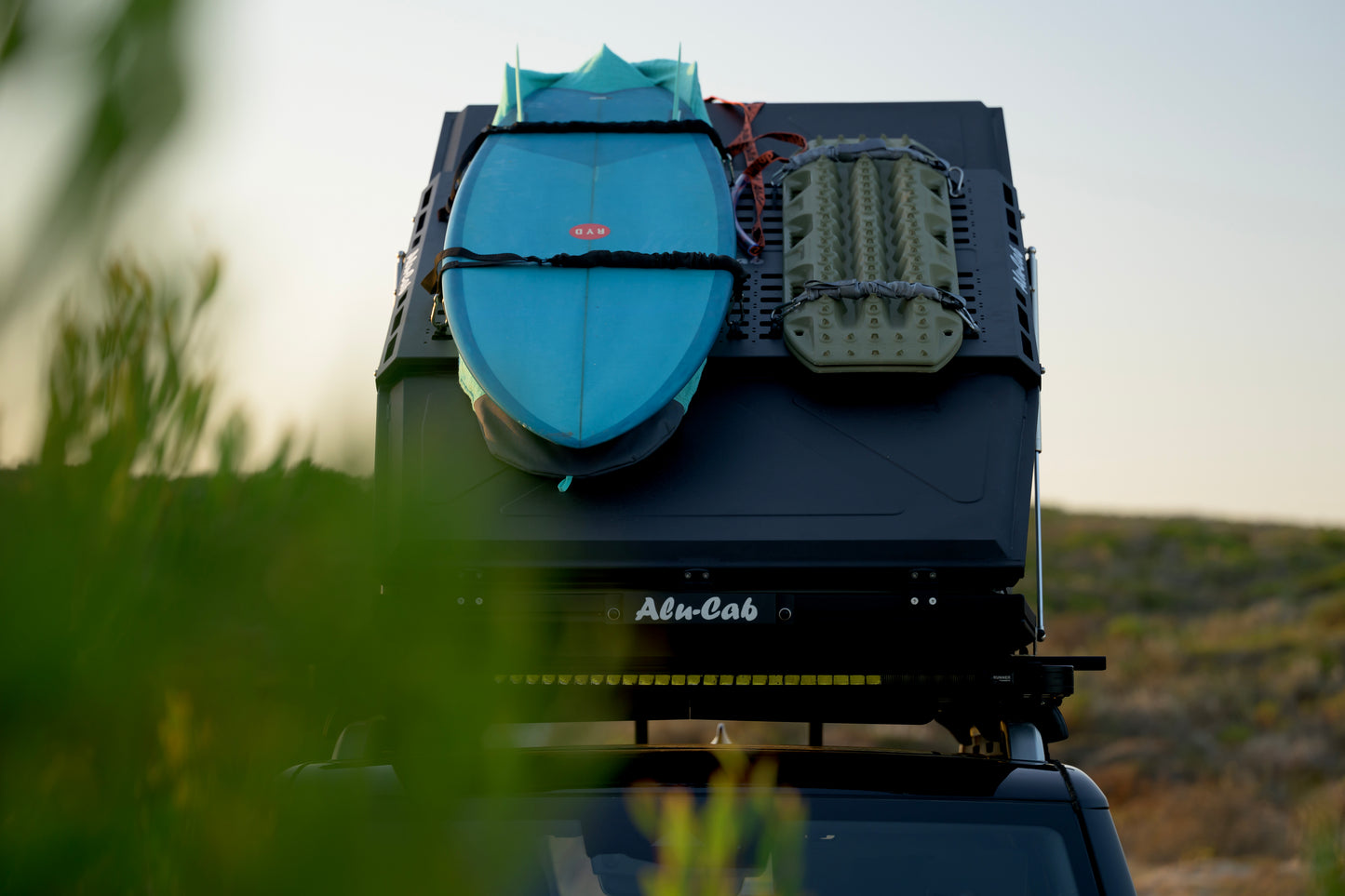ROOFTOP TENT - LIGHTWEIGHT 50 - BLACK