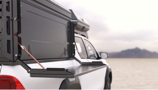CAMPER TRAX FOLD-OUT TABLE