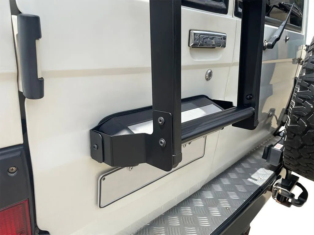 TOYOTA LAND CRUISER 75/78 TROOPY LADDER - FRONT RUNNER LATL006