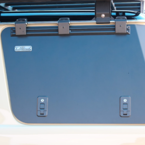 Gullwing Windows – Toyota Land Cruiser 76 – Pair