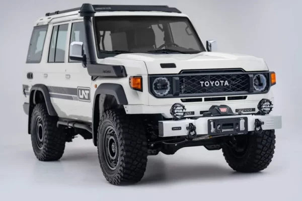 Urnieta LC70 Vintage Front Bumper Kit